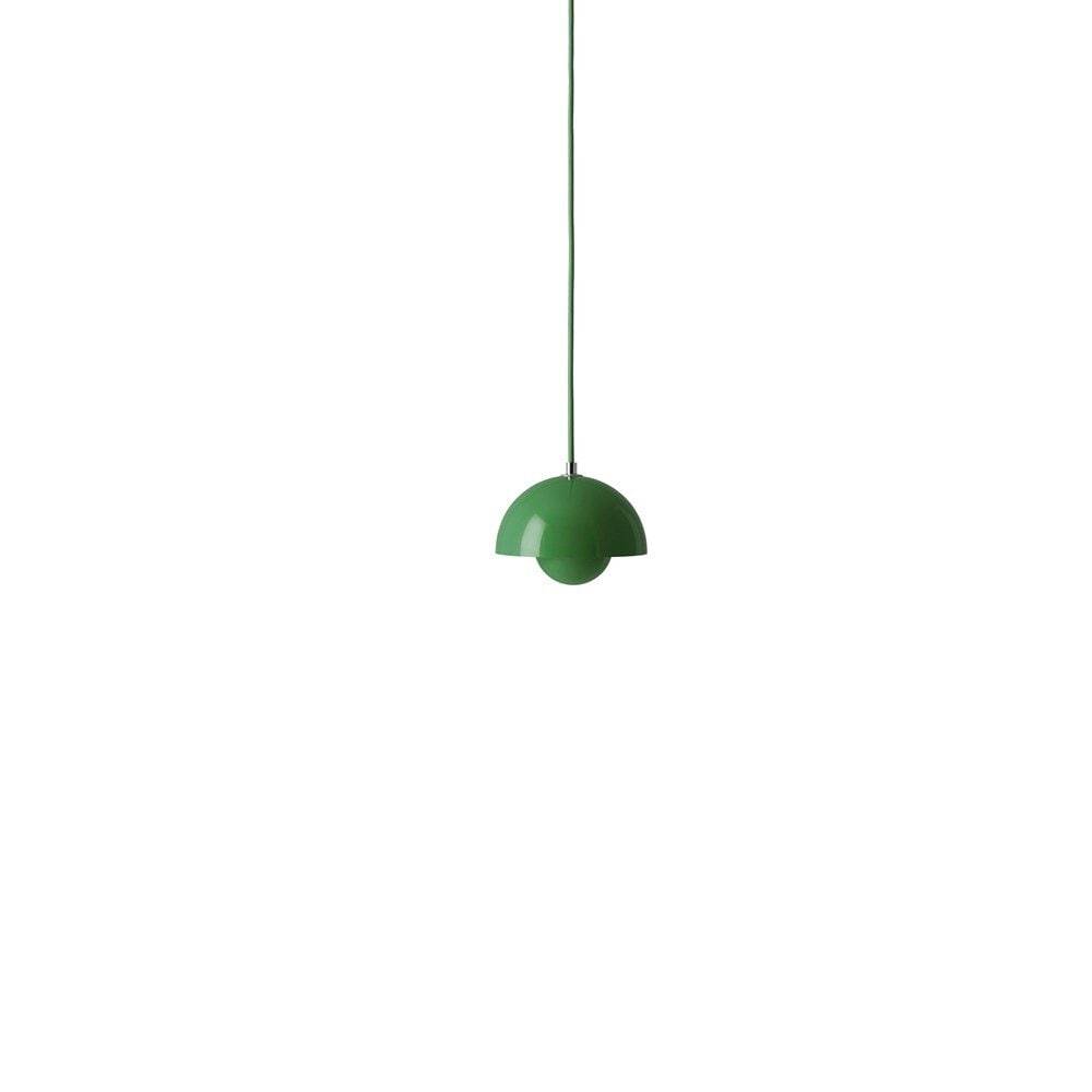 &Tradition Flowerpot VP10 taklampa Signal Green