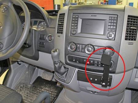 Brodit Förstärkt ProClip, Mercedes Benz/Volkswagen