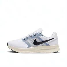 NIKE RUN SWIFT 3 löparskor för herrar, lågtopp, DR2695-105, 2024 - Vitt (EUR39,EUR40,EUR41,EUR42,EUR43,EUR44,EUR45,EUR46,EUR38.5,EUR40.5,EUR42.5,EUR44.5,EUR45.5,EUR47.5)