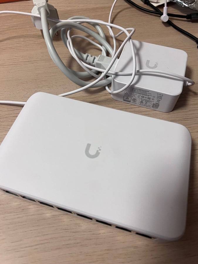 Ubiquiti UniFi Switch Lite 8 PoE