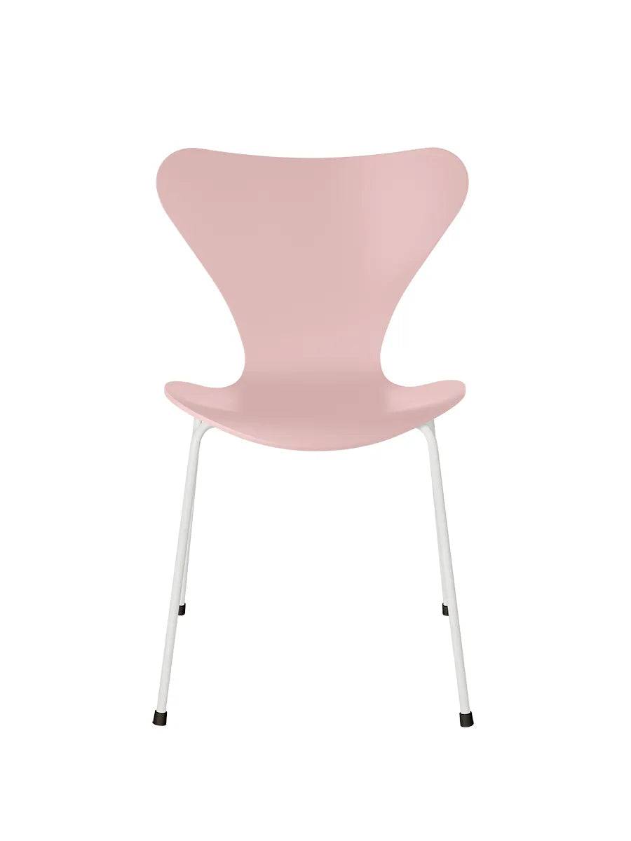 3107 Serie 7 stol lakeret af Arne Jacobsen Pale Rose / Hvid - Jacobsen Plus