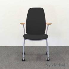Konferensstol Plus 375 - Röd (Befintlig klädsel)