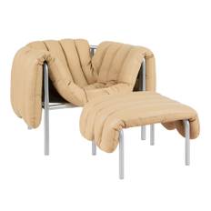 HEM - Puffy Lounge Chair + Ottoman - Sand Leather/Stainless - Lænestole - Faye Toogood - Sølv,Beige - Læder/Naturmateriale/Metal/Træ/Skum