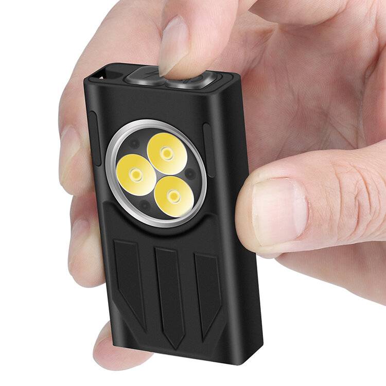 V7 1100 Lumens EDC LED Nyckelring Ficklampa Mini Stark Ljus Nyckelring Ljus Utomhus Uppladdningsbar Super Ljus Mångsidig