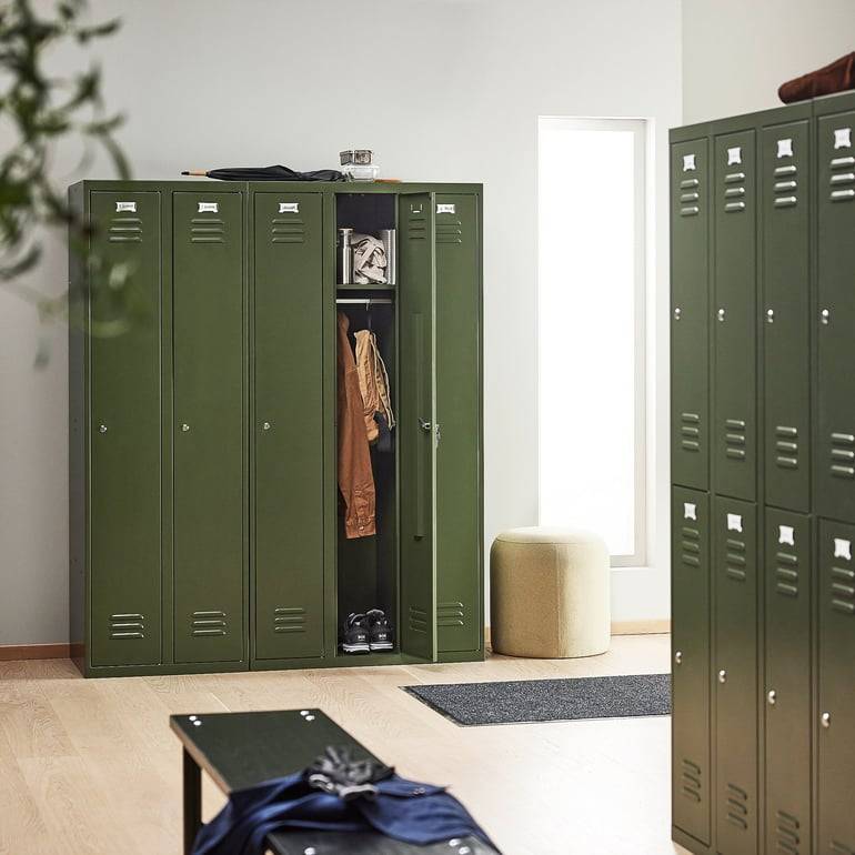 Klädskåp CAMPUS, 2 sektioner, utan lås, 1800x600x500 mm, olivgrön