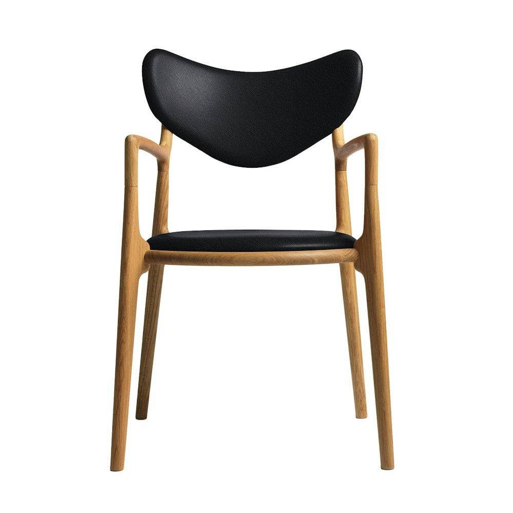 Ro Collection Salon Dining Chair Polstrad Sits Standard Leather Black Oak/Oil