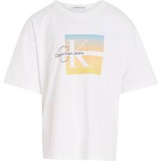 Calvin Klein Gradient Short Sleeve Tshirt Stl. 14 år fepojkar - Kortärmade T-shirts Från Magasin - Yaf (14 år)