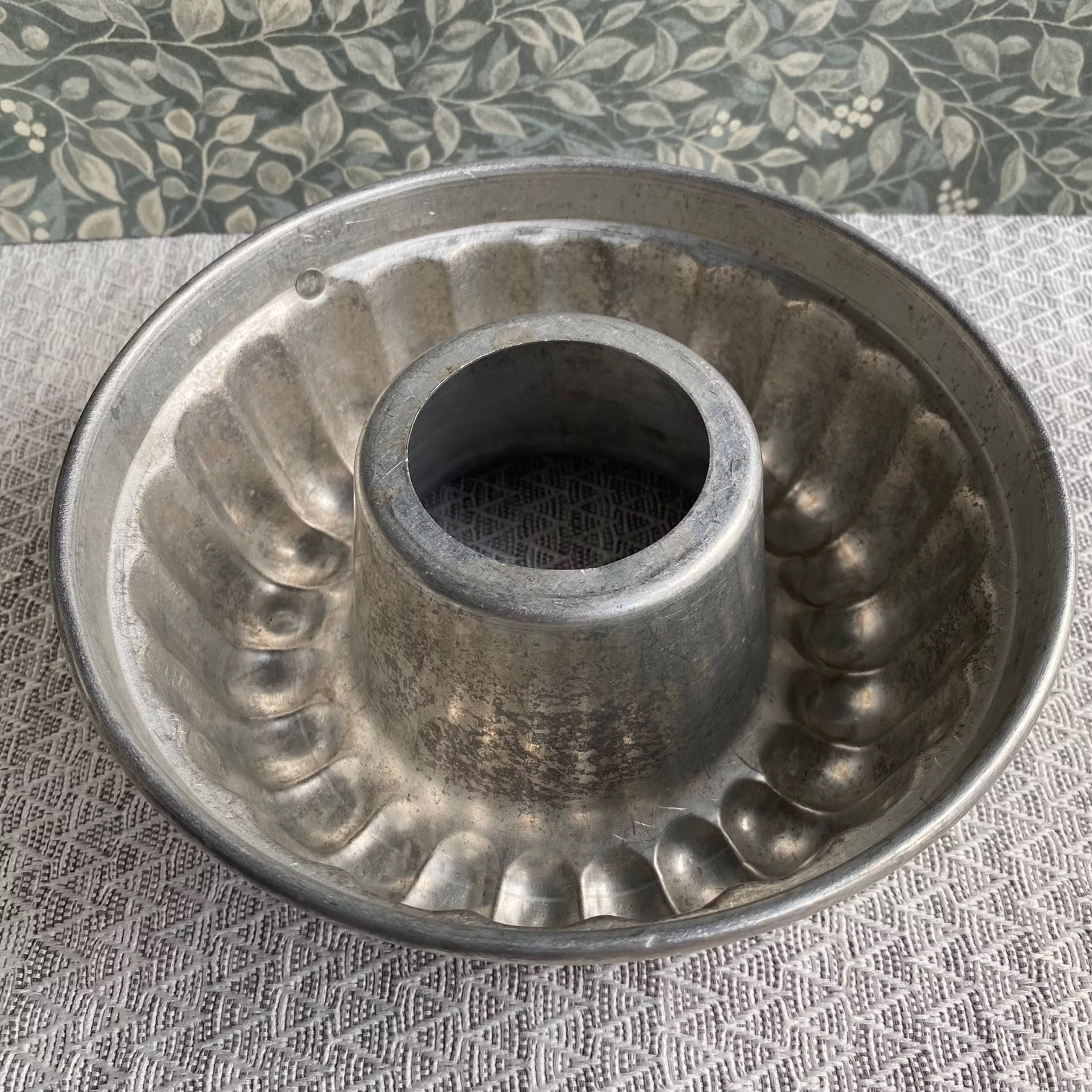 Rund bakform, sockerkaksform Kungsör - (second hand)