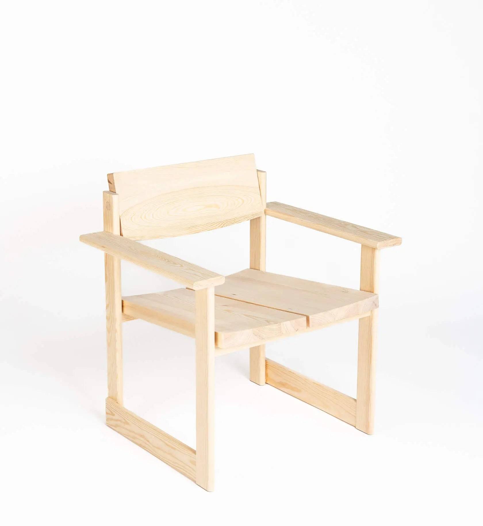 Verk Lænestol V.AP.04 – The Design Office SIMMER - Behandlet med linolie / Sæde med hynde i needleloom-filt af 100 % svensk uld