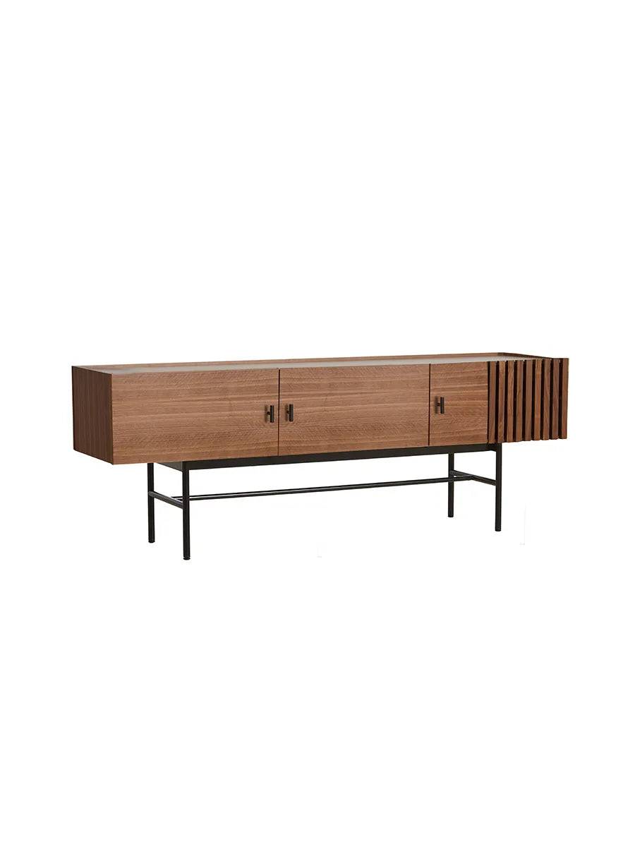 Array Low Sideboard fra Woud Walnut - Jacobsen Plus