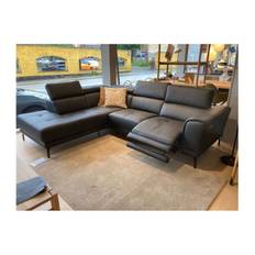 OUTLET - Mantova sofa med el-recliner 268x213cm. / Sort læder