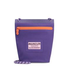 Moncler, Taske, Herre, Lilla, ONE SIZE, Nylon, Amøbe Clutch med Stofrem og Metal Hardware