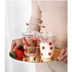 Jordgubbe med lock halm glas kopp frukost mjölk kopp juice kopp mjölk te kopp glas vattenflaska vattenflaska wy1123011