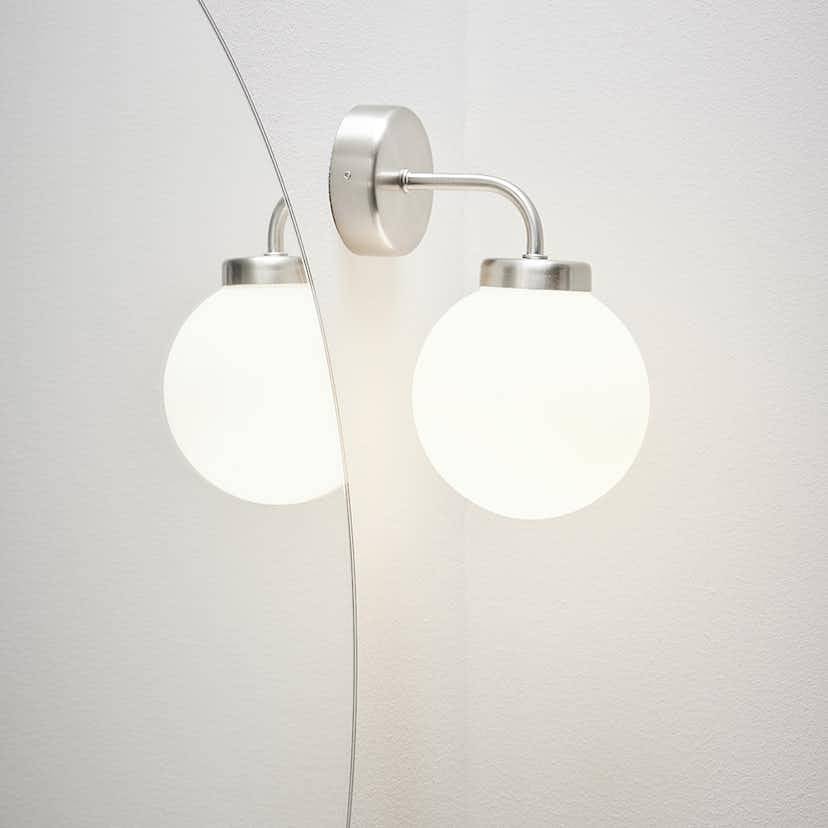 Vägglampa Hafa Globe