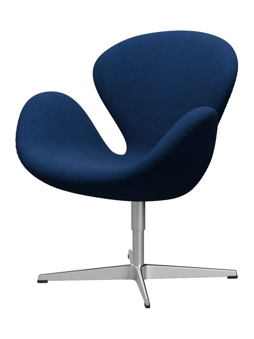 3320 Svanen i stof (prisgruppe 1) af Arne Jacobsen Tonus / 132 Mørk koralblå - Jacobsen Plus