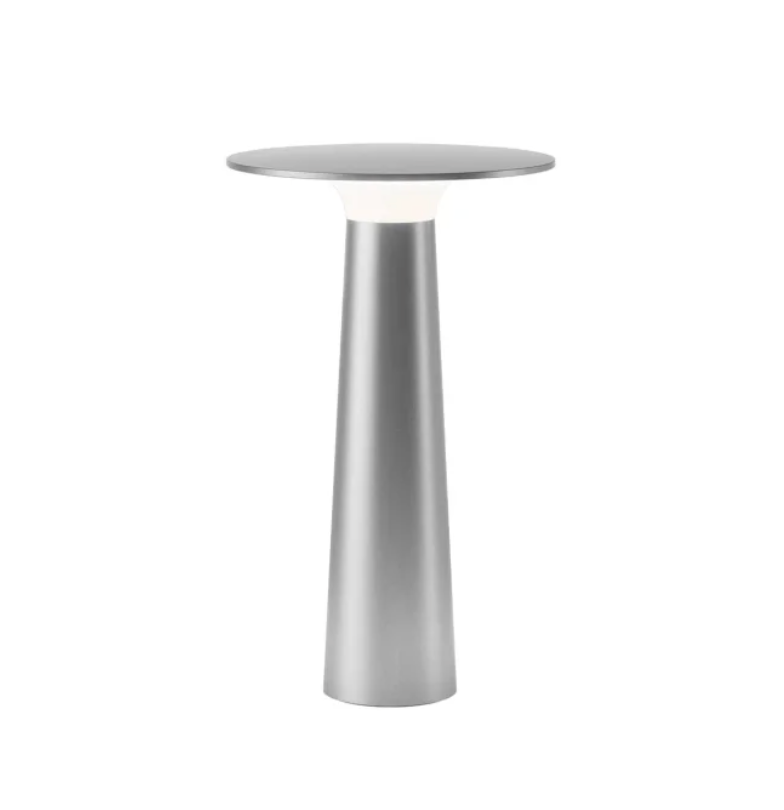 Lix bordlampe fra IP44 - Sølv