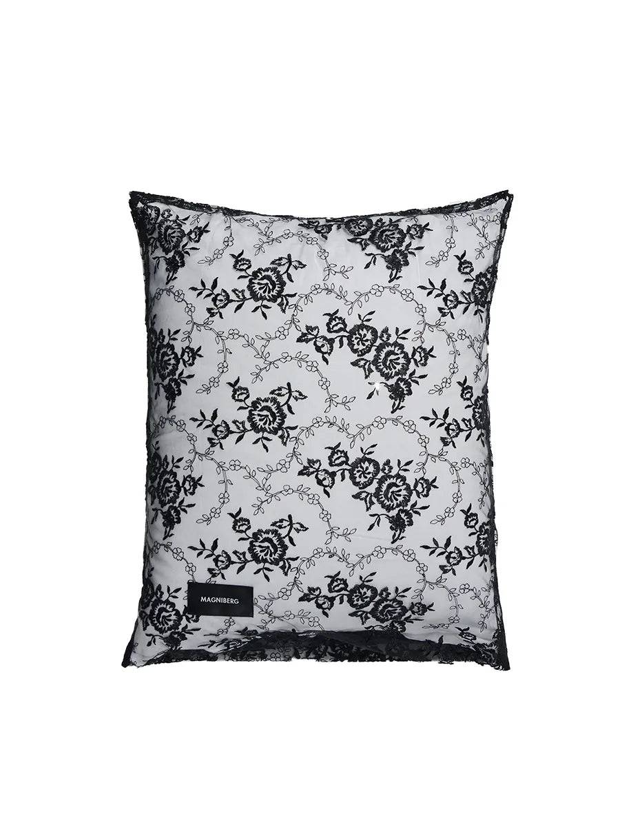Rose Lace Pillow Cover Single fra Magniberg Black / 50 x 70 cm - Jacobsen Plus