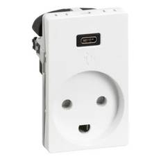 FUGA USB C combi stikkontakt med afdækning hvid