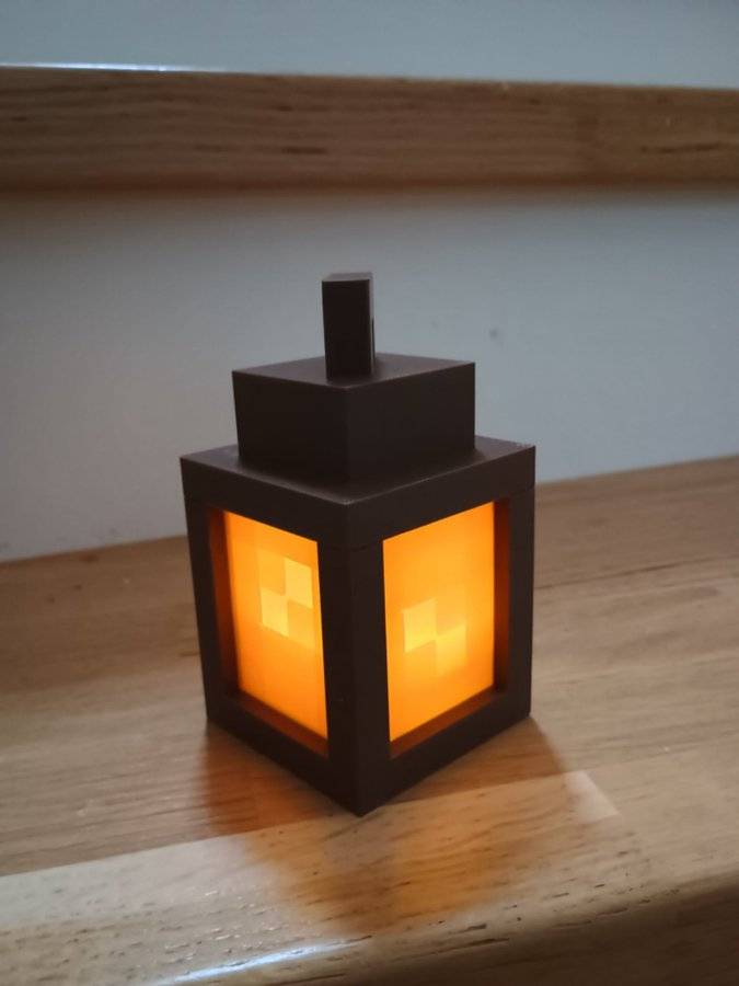 Minecraft Pixelated Lantern Lamp