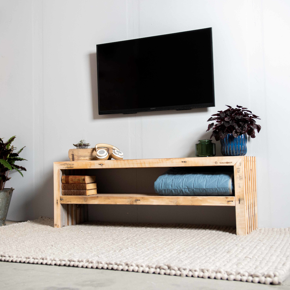 Tv Bord | Brugte Traller | 100 cm / 40 cm.