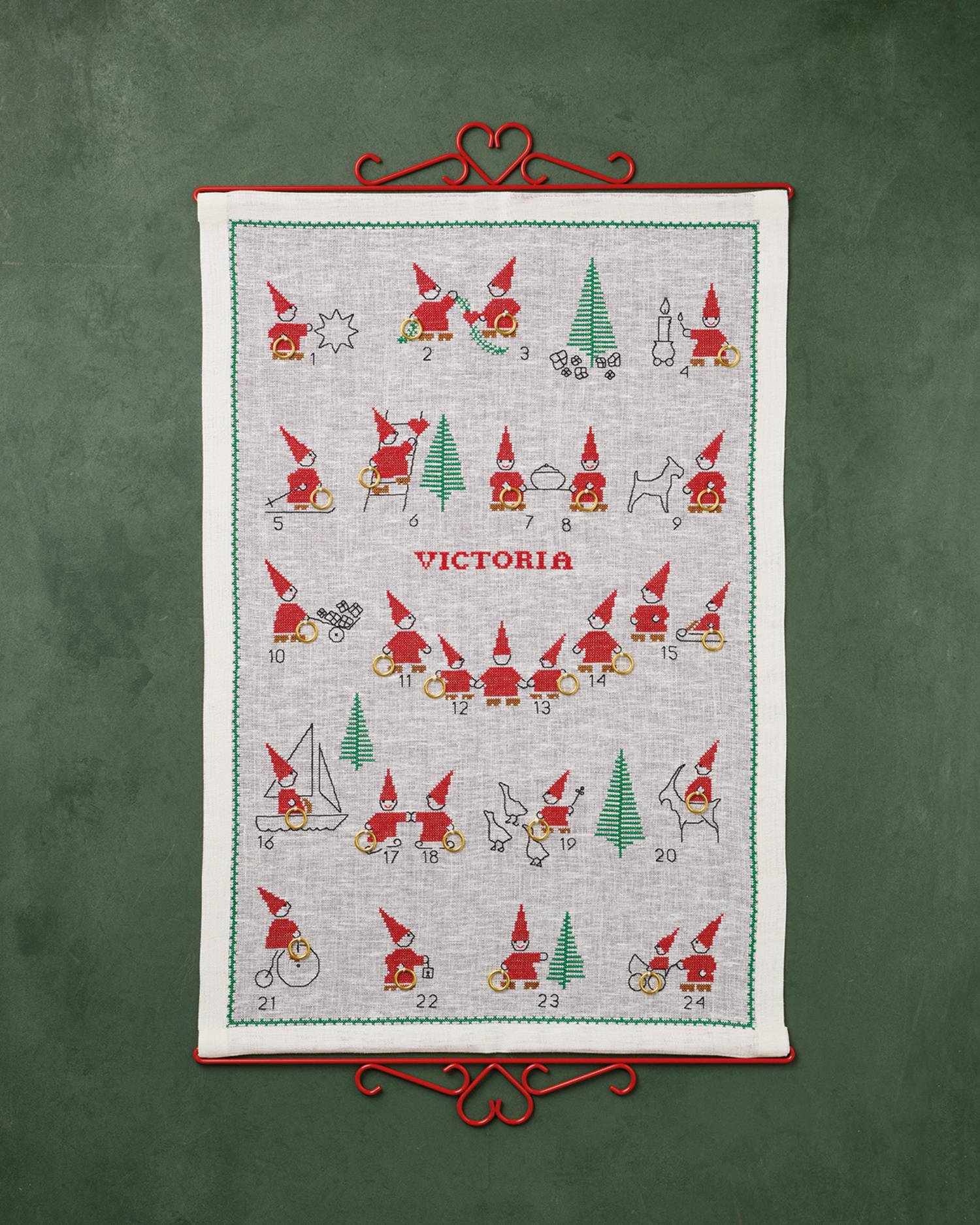Paketkalender broderikit med Tomtar Julekalender Permin - 34-4518
