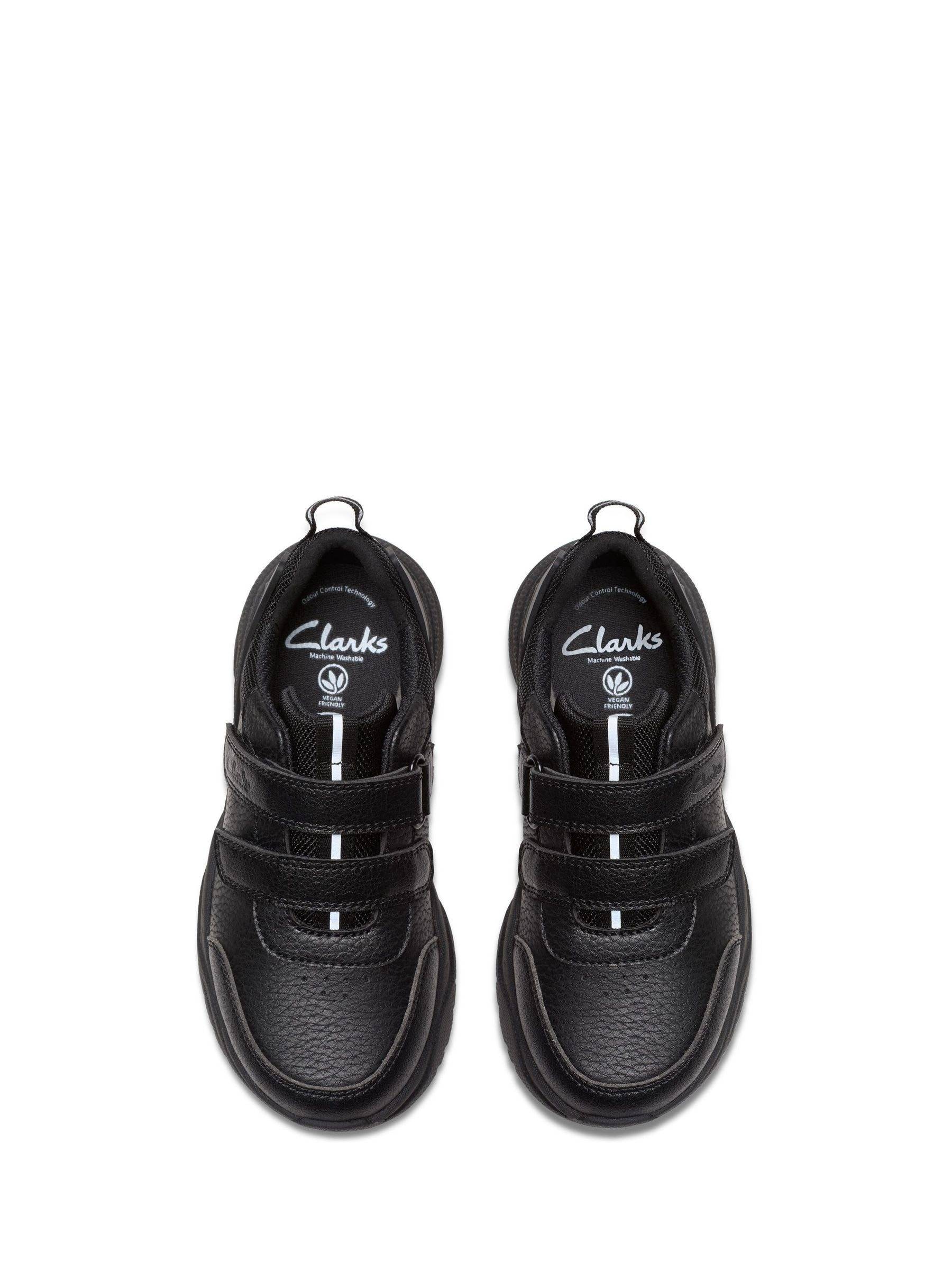 Clarks Clarks Black Standard Fit (F) Boys Feather Shine Trainers - EU 32.5 F (UK 13.5)