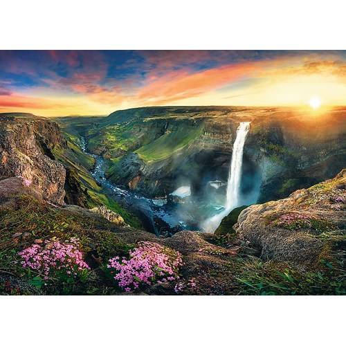 2000 bitar - Halfoss waterfall, Iceland