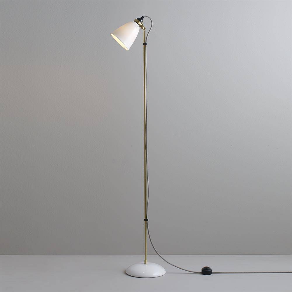 Btc Hector 30 Gulvlampe - natural-messing-sort ledning