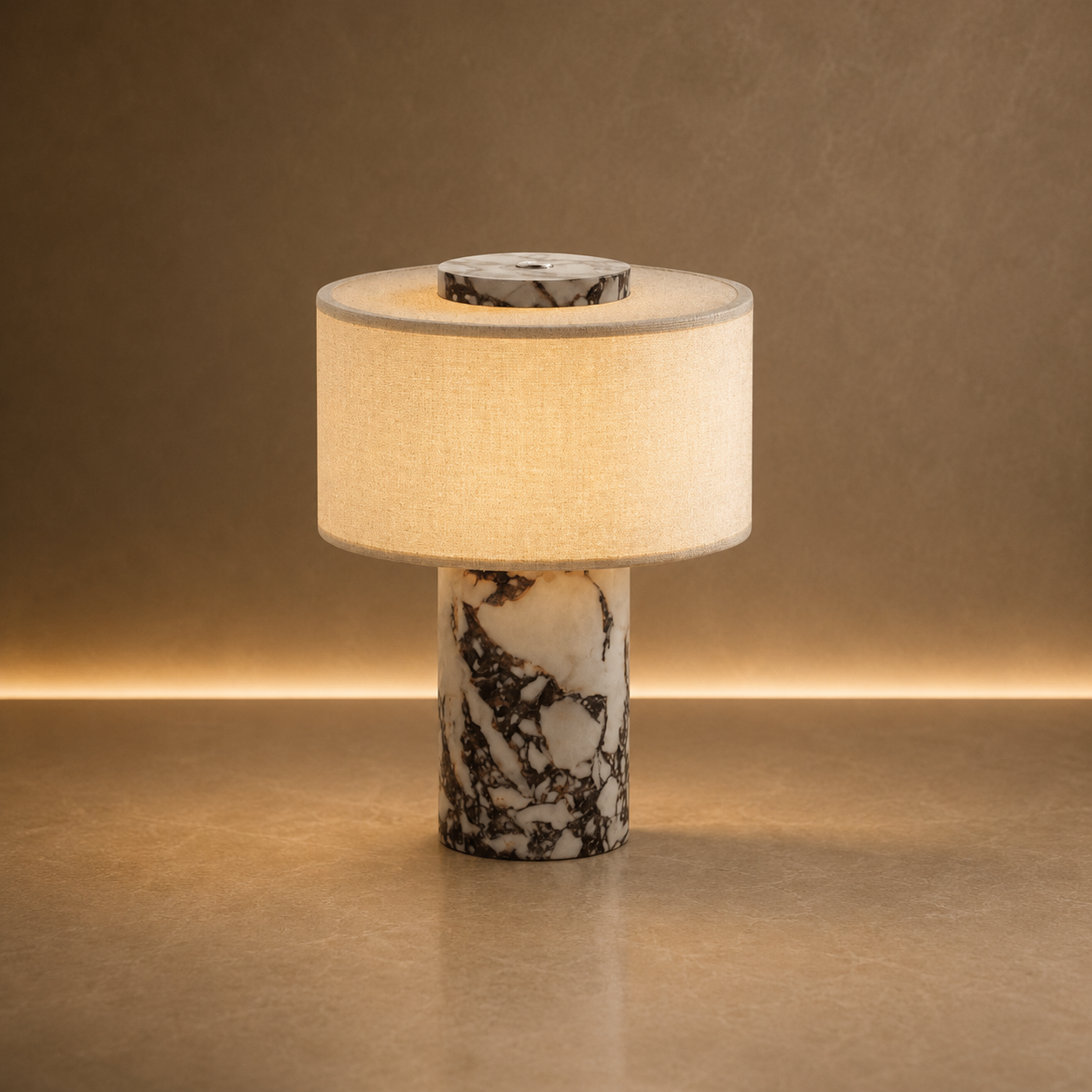 Luzia Bordslampa – Portabel designlampa i massiv Calacatta Viola Marmor | STONESY - Calacatta Viola