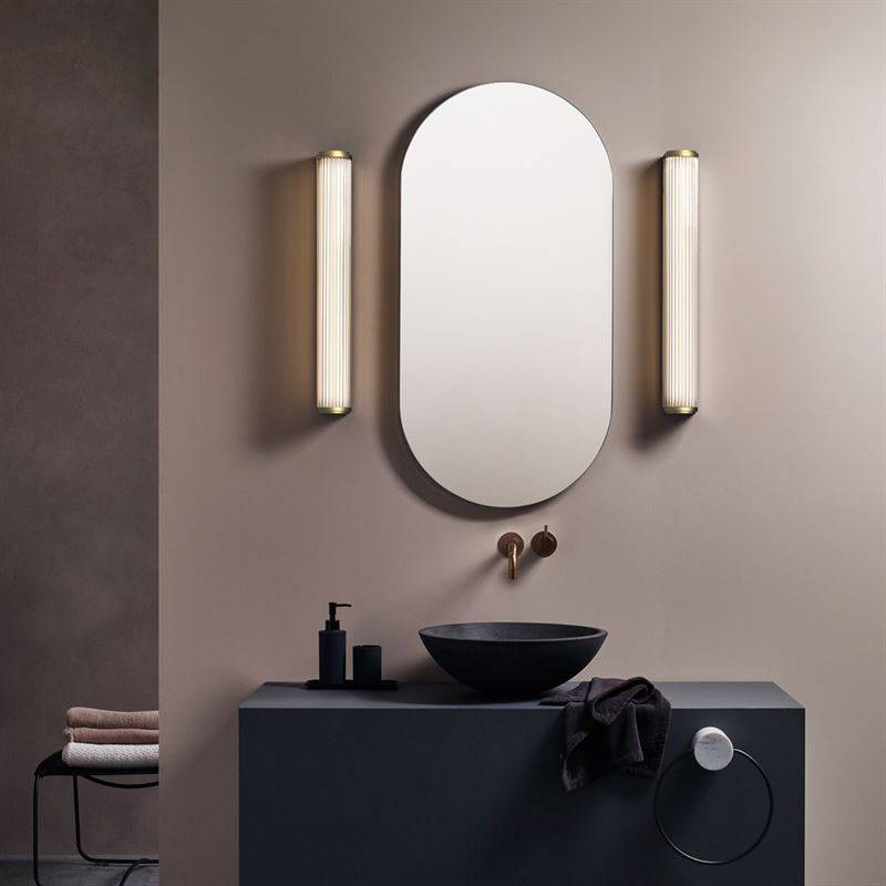 Astro Versailles 600 LED væglampe IP44 flere farver