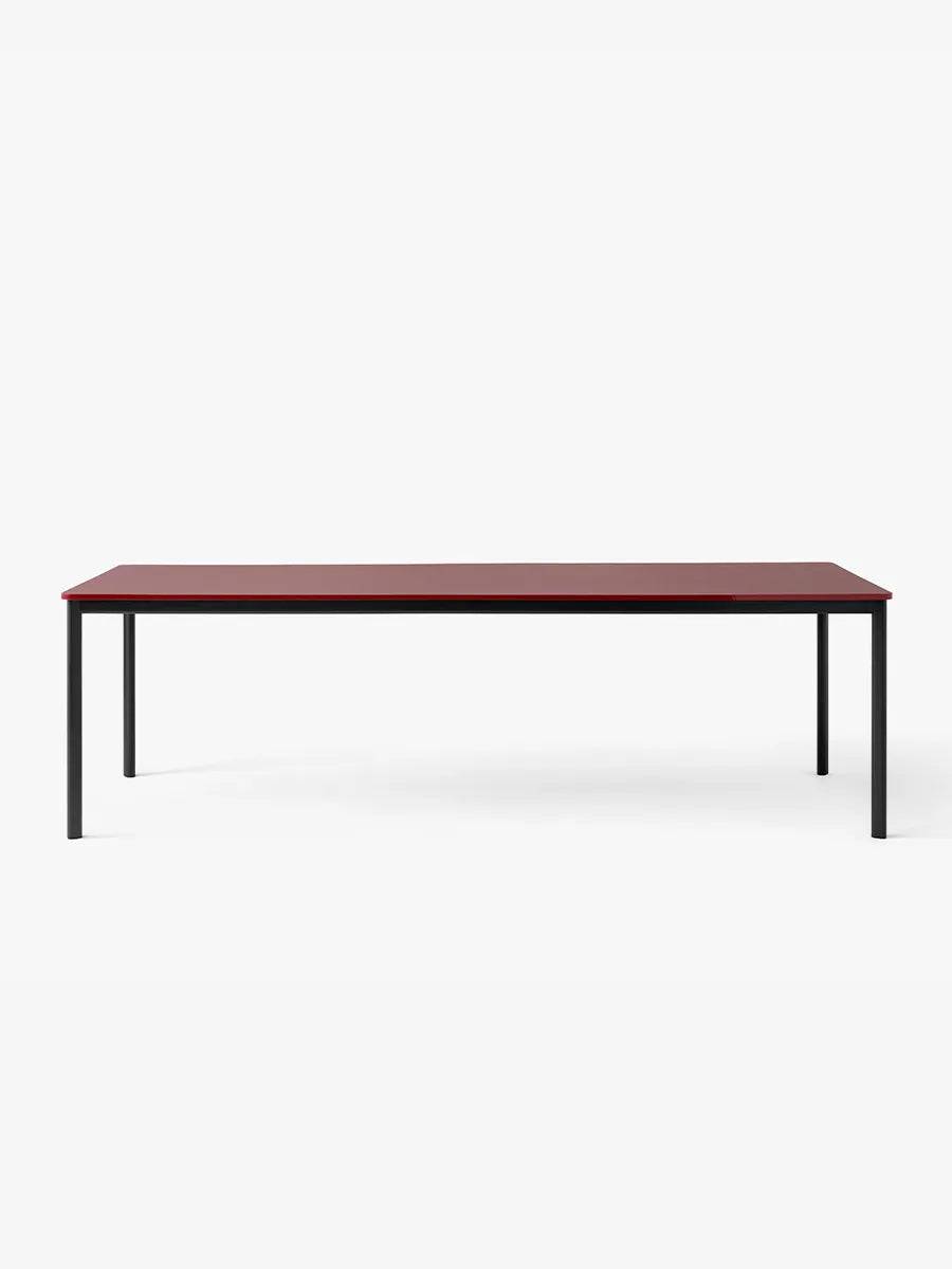 Drip Bord fra &Tradition L: 201-250 x W: 100 x H: 74 cm / Black Aluminium / Burgundy Forbo Linoleum - Jacobsen Plus