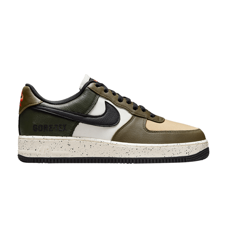 Nike Air Force 1 Low Gore-Tex Escape - UK 4