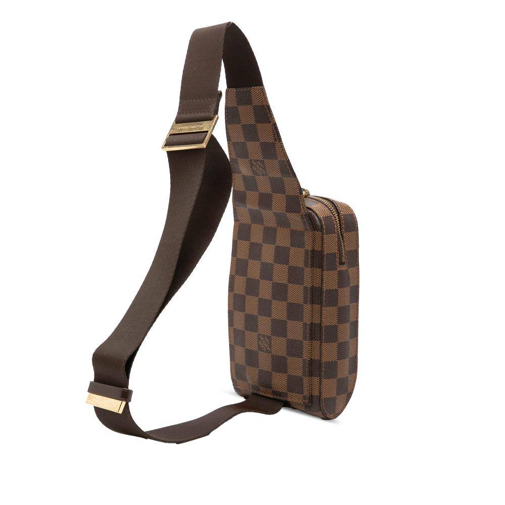 Louis Vuitton Vintage Louis Vuitton Crossbody Bag L 19cm x W 11.50cm x D 5cm - Crossbody Tasker hos Magasin.