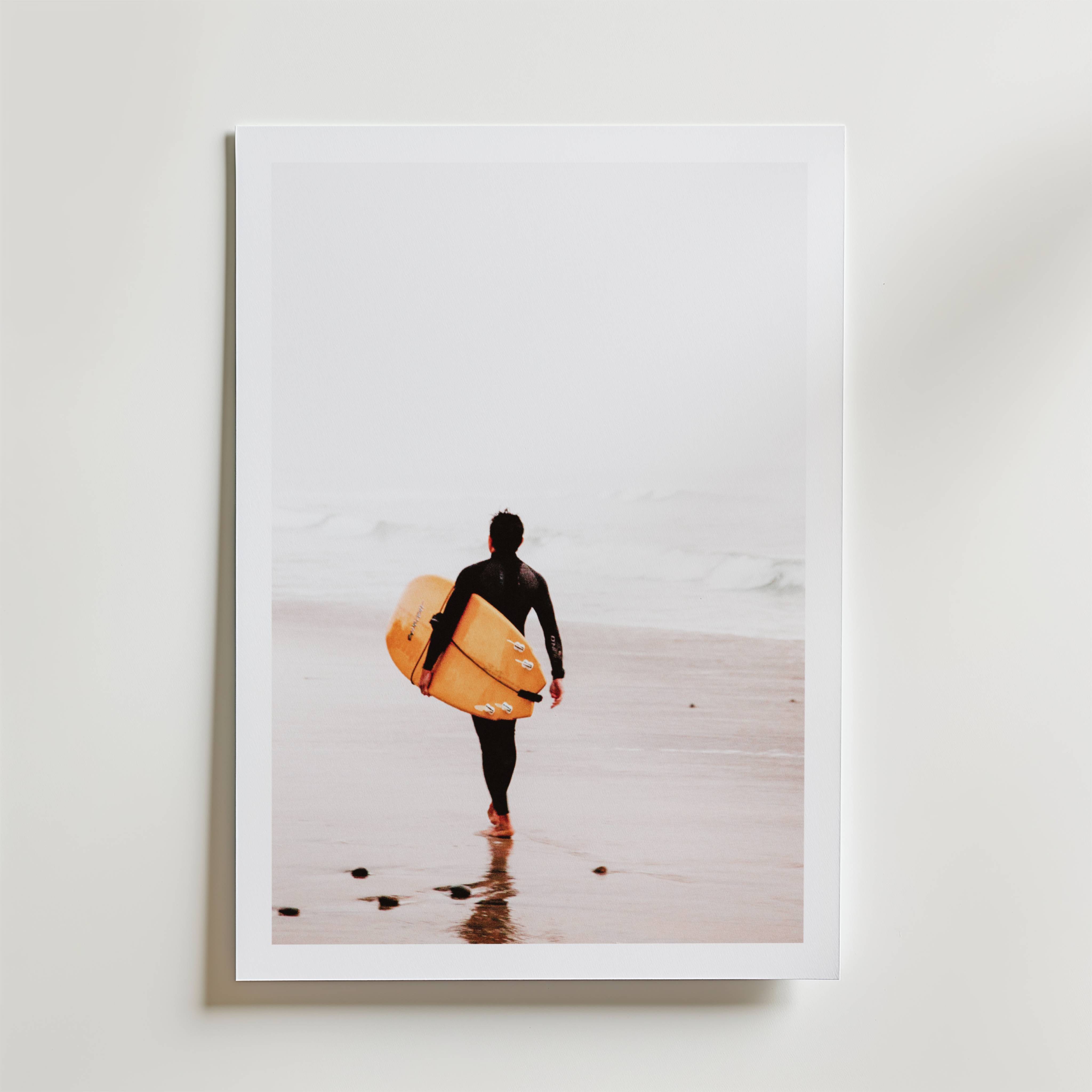 Surfers Dawn Poster - Premium Canvas 40x50 cm