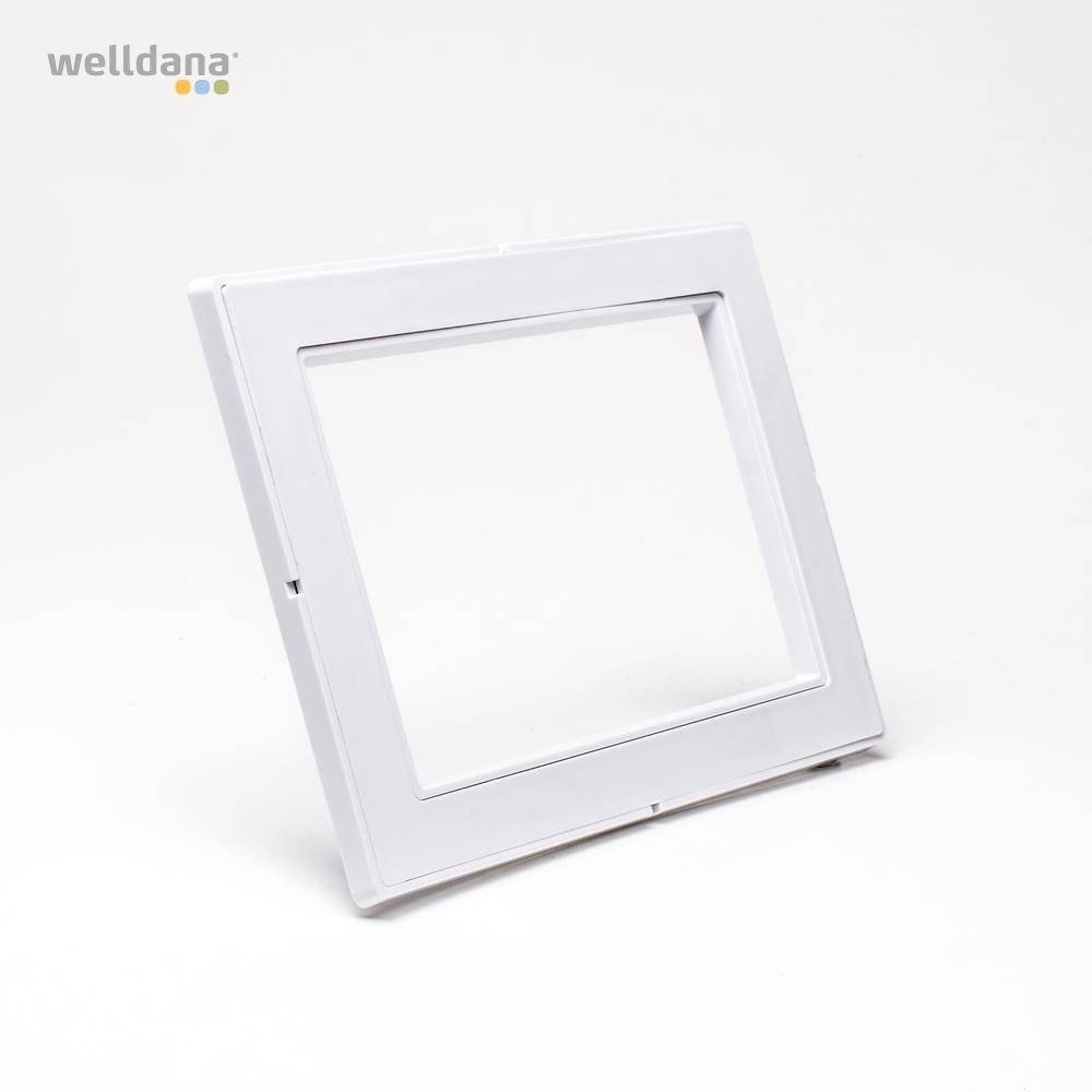 Standard skimmer flange Welldana skimmer.