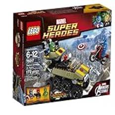 LEGO Superheroes Captain America vs. Hydra (76017)