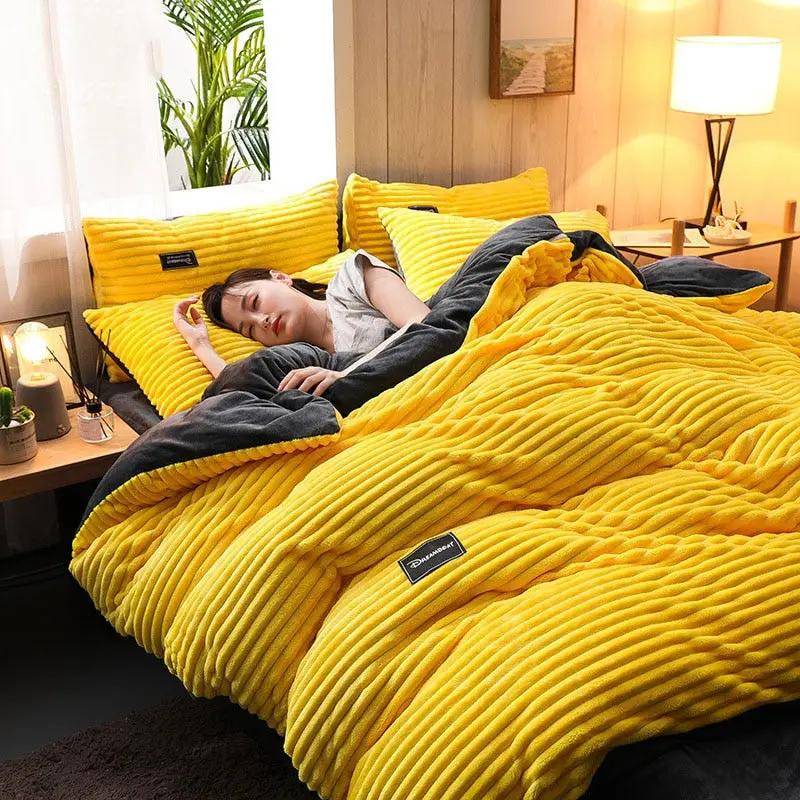 Påslakan i polycotton ultramjuk gul variant, 200 x 230 cm