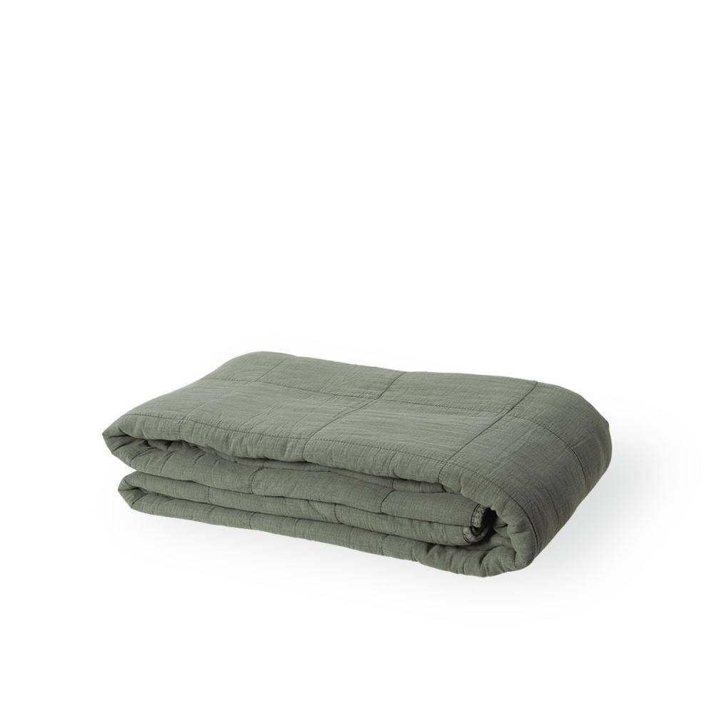Sika-Design Sengetæppe i dark forest 240X260 cm.