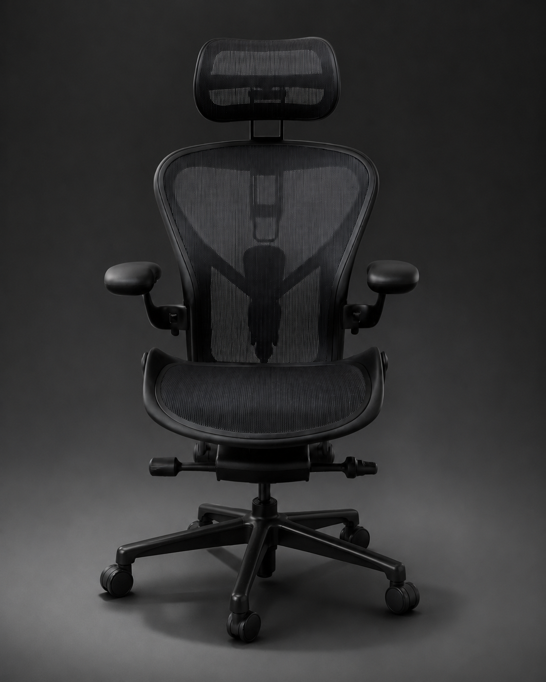 Refurbished - Herman Miller Aeron Remastered Gaming Chair office chair - 60-month warranty - 90 days reflection time.