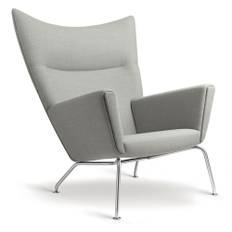 CH445 Wing Chair