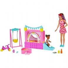 Barbie Babysitter Bounce House Barbie Playset hoppeborg HHB67