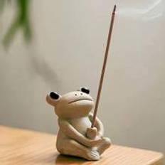 1pc Incense Burner Household Incense Holder Mini Incense Holder Sandalwood Creative Decoration Animal Frog Incense Holder Tea Pet