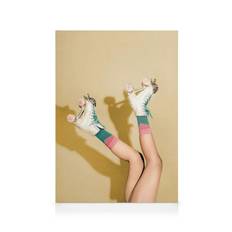 Canvastavlor - Retro roller skates canvastavla (50 x 70 cm - Svart ram) - Poster Store