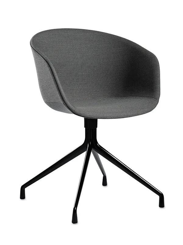 About a Chair AAC21 fra Hay Sense læder / Sort pulverlakeret aluminum - Jacobsen Plus