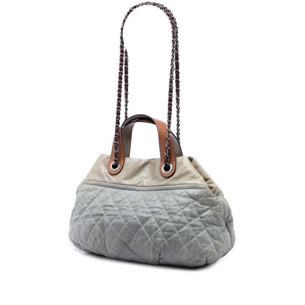 Chanel Vintage Chanel Tote L 27cm x W 21.50cm x D 12cm - Totebags hos Magasin.