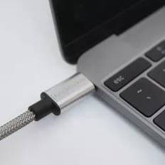 FUSE CHICKEN Synkkabel USB-C 2.0 ARMOUR 2m Rustfri Stål Lader Mac