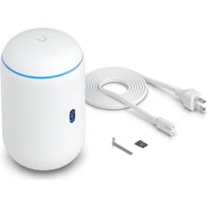 Ubiquiti DREAM ROUTER 7. DESKTOP 10G CLOUD GATEWAY WITH INTEGRATED WIFI 7, POE SWITCH, MICROSD STORAGE, AND FULL UNIFI APPLICATION SUPPORT