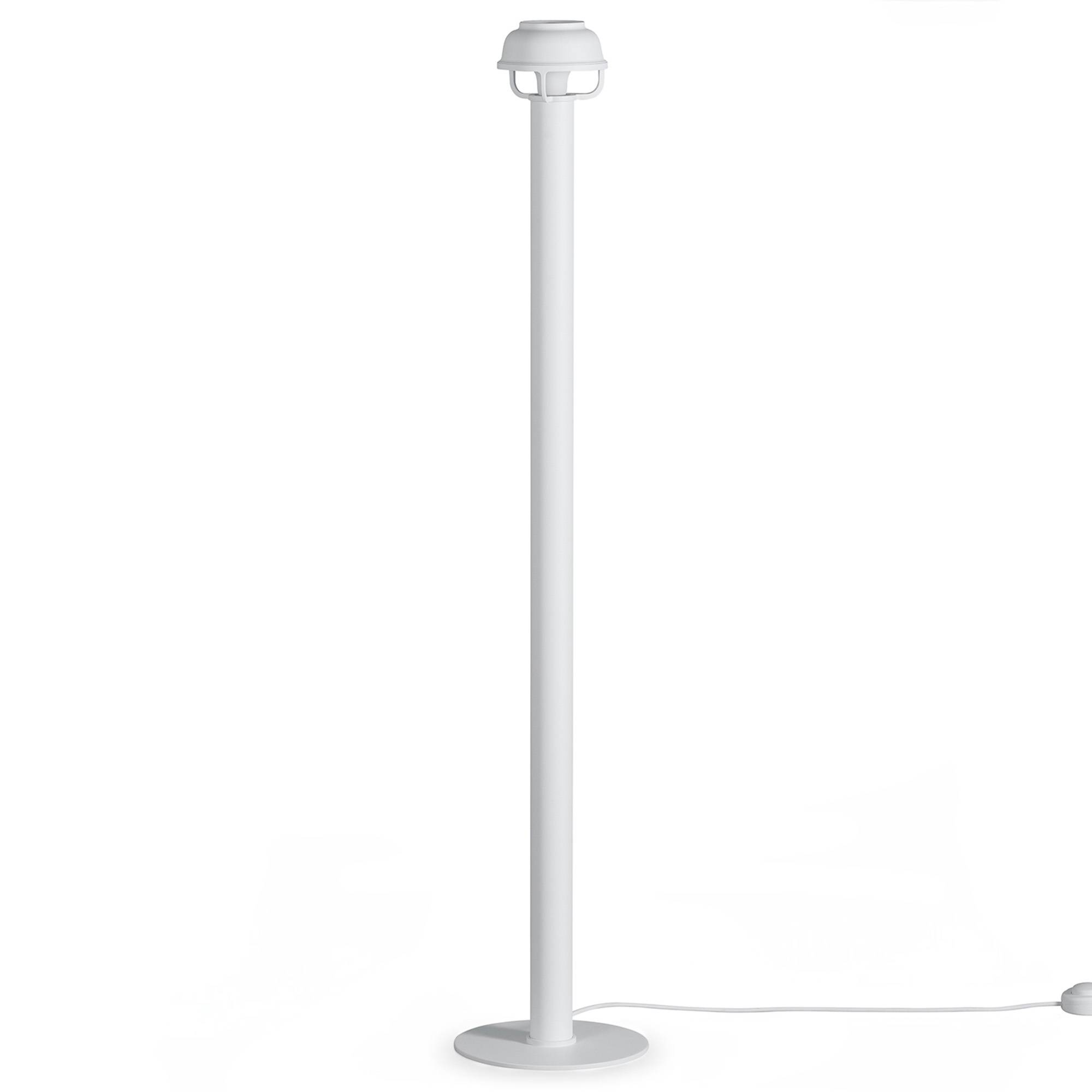 Artek - Kori Floor Light Deep Matt White - Læselamper - TAF Studio - Hvid