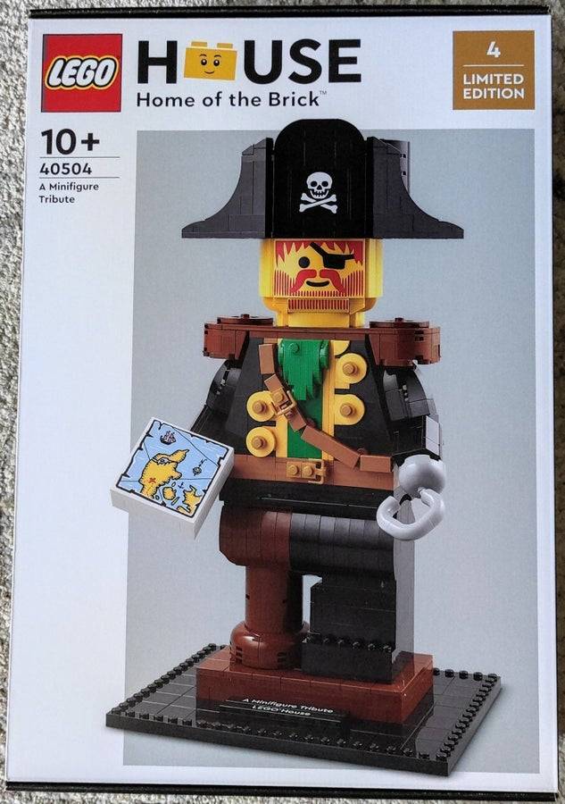 LEGO House 40504 Home of the Brick A Minifigure Tribute Pirate Captain Redbeard