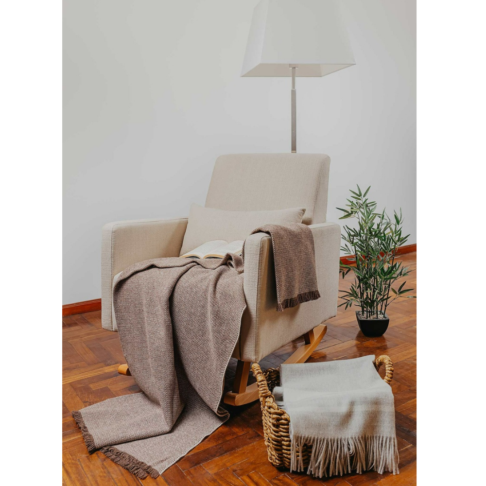 KUNA Vinazza Decke – 70% Baby-Alpaka & 30% Schurwolle (Eco Line, ungefärbt)